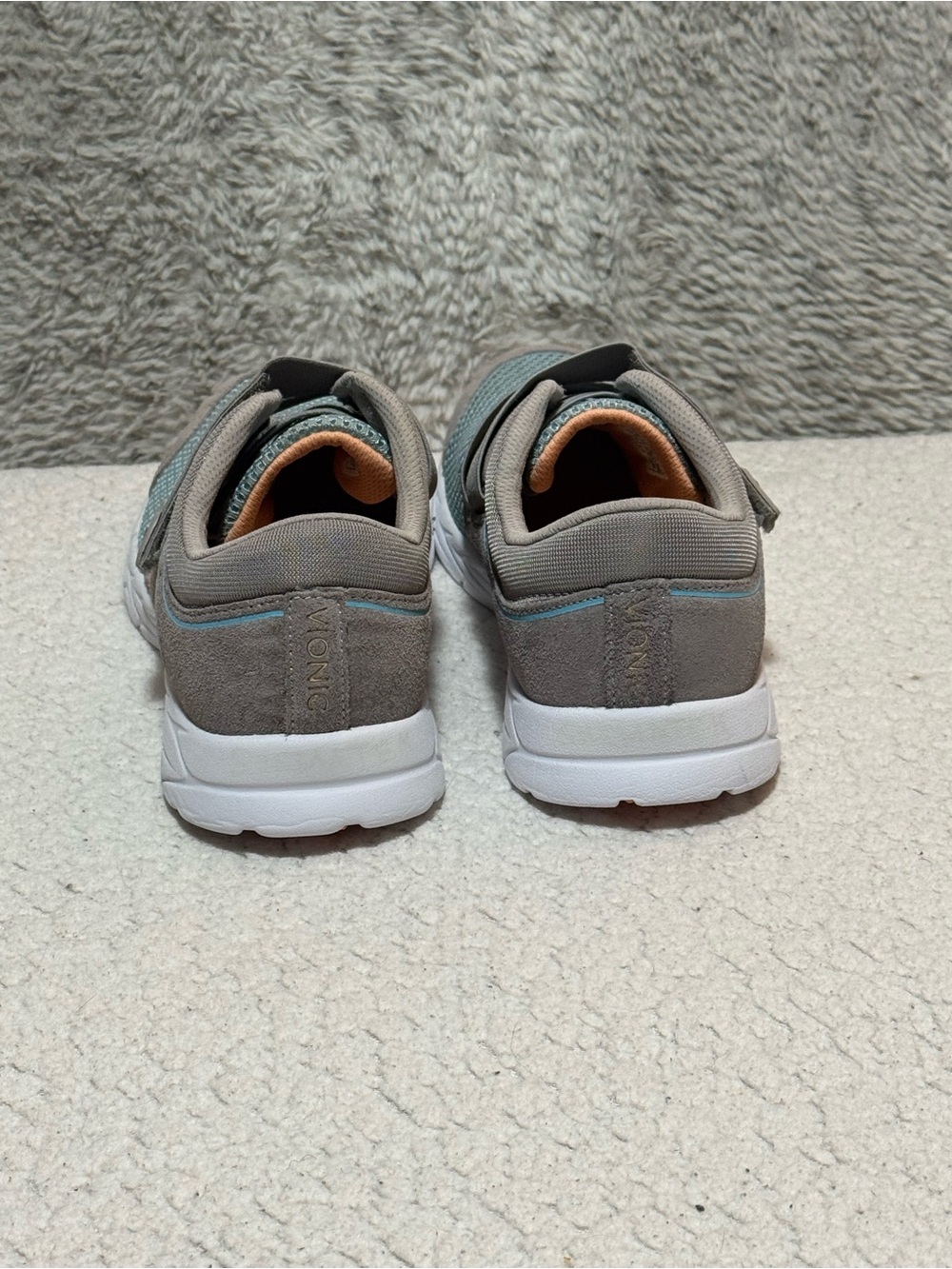 Vionic Brisk Ema Slip On Walking Sneakers Gray Aqua Women’s Sz 7.5 - Picture 4 of 10